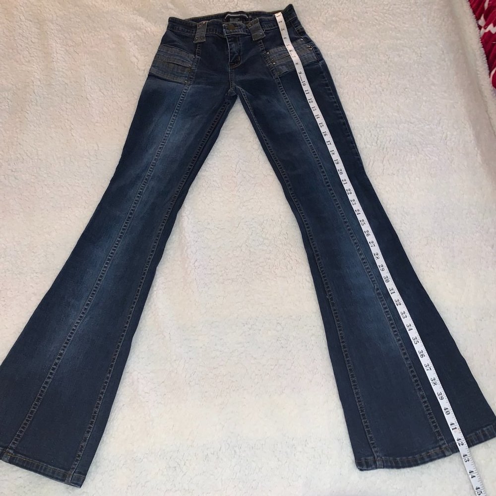 bebe 26 Stretch Bell Bottom Patch Blue Hippie